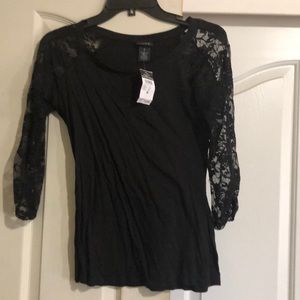 Lace sleeve shirt
